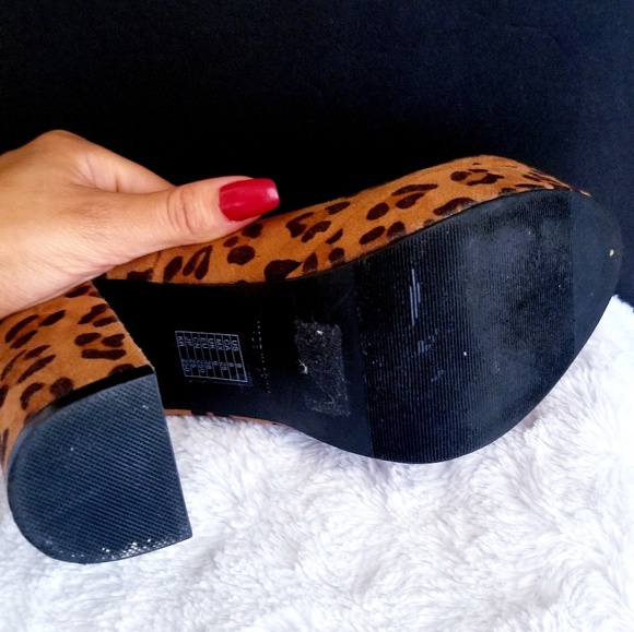 Mary Janes - Picture 2 of 2